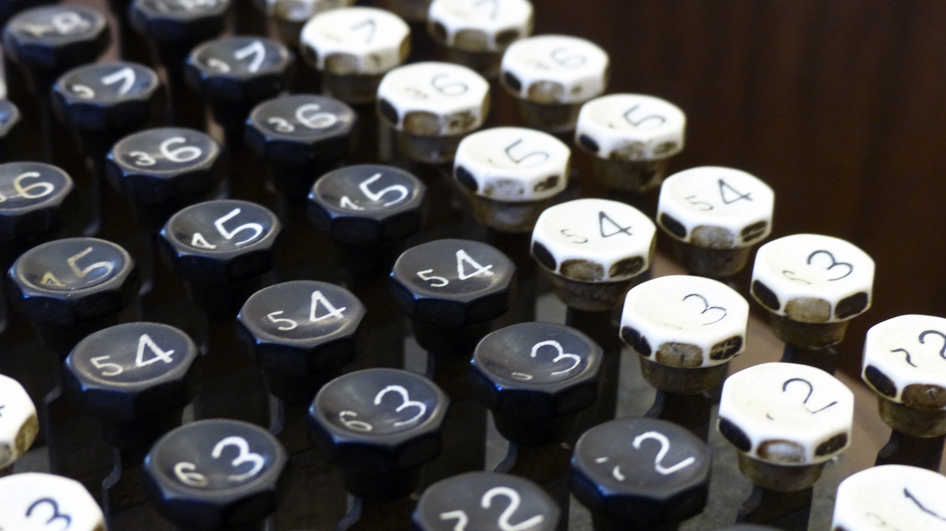 adding machine keys free photo