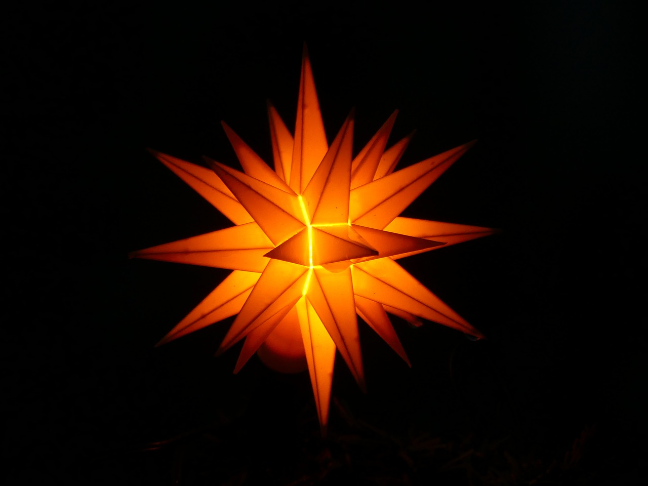 advent  star  shining free photo