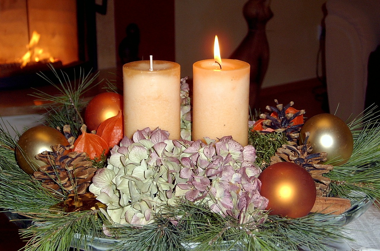 advent candlelight decoration free photo