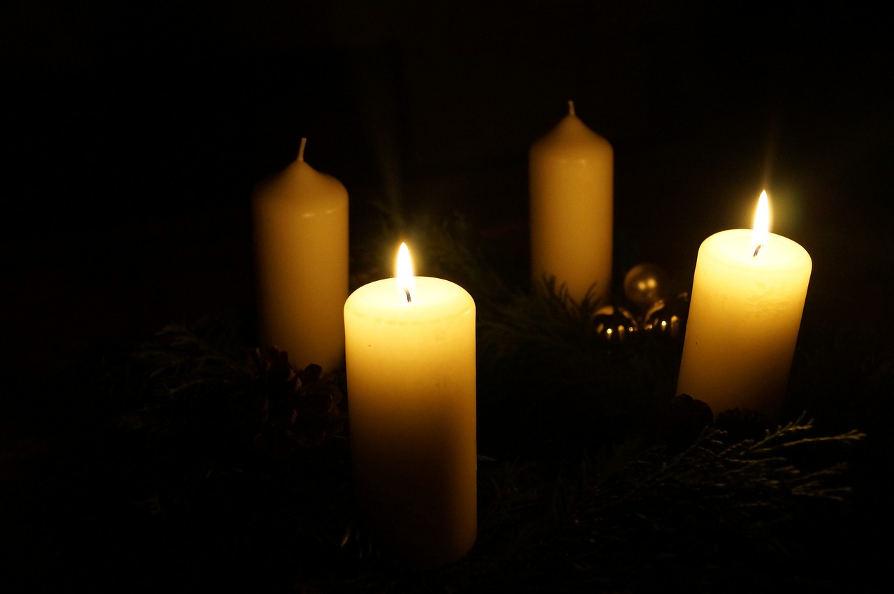 advent wreath second candle candles free photo