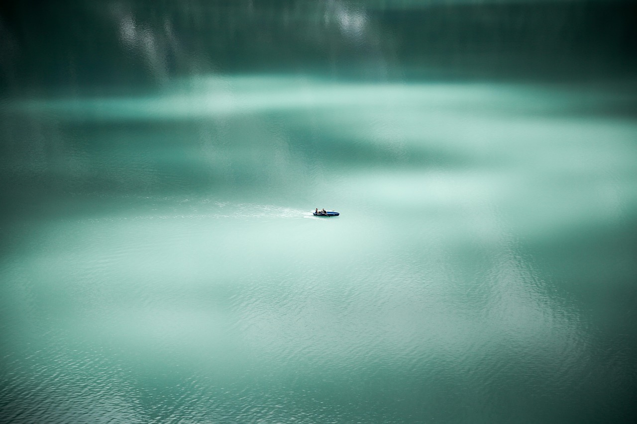 adventure blur boat free photo