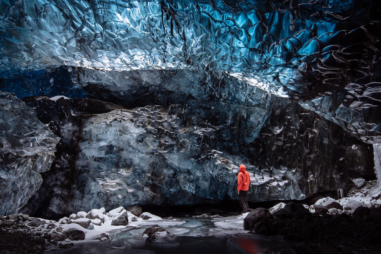 adventure cave cold free photo