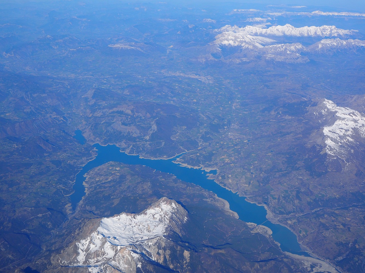aerial view luftbildaufnahme lac de serre-ponçon free photo