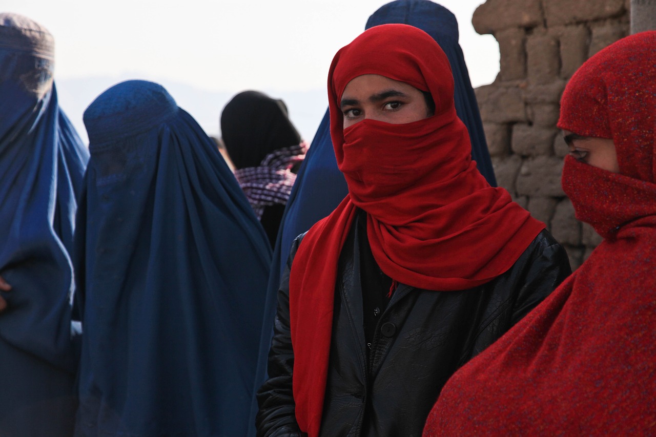 afghanistan girl burqa free photo