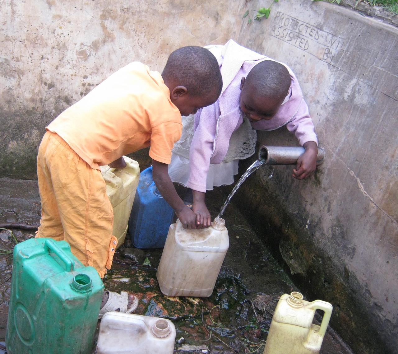 africa collecting water water free photo