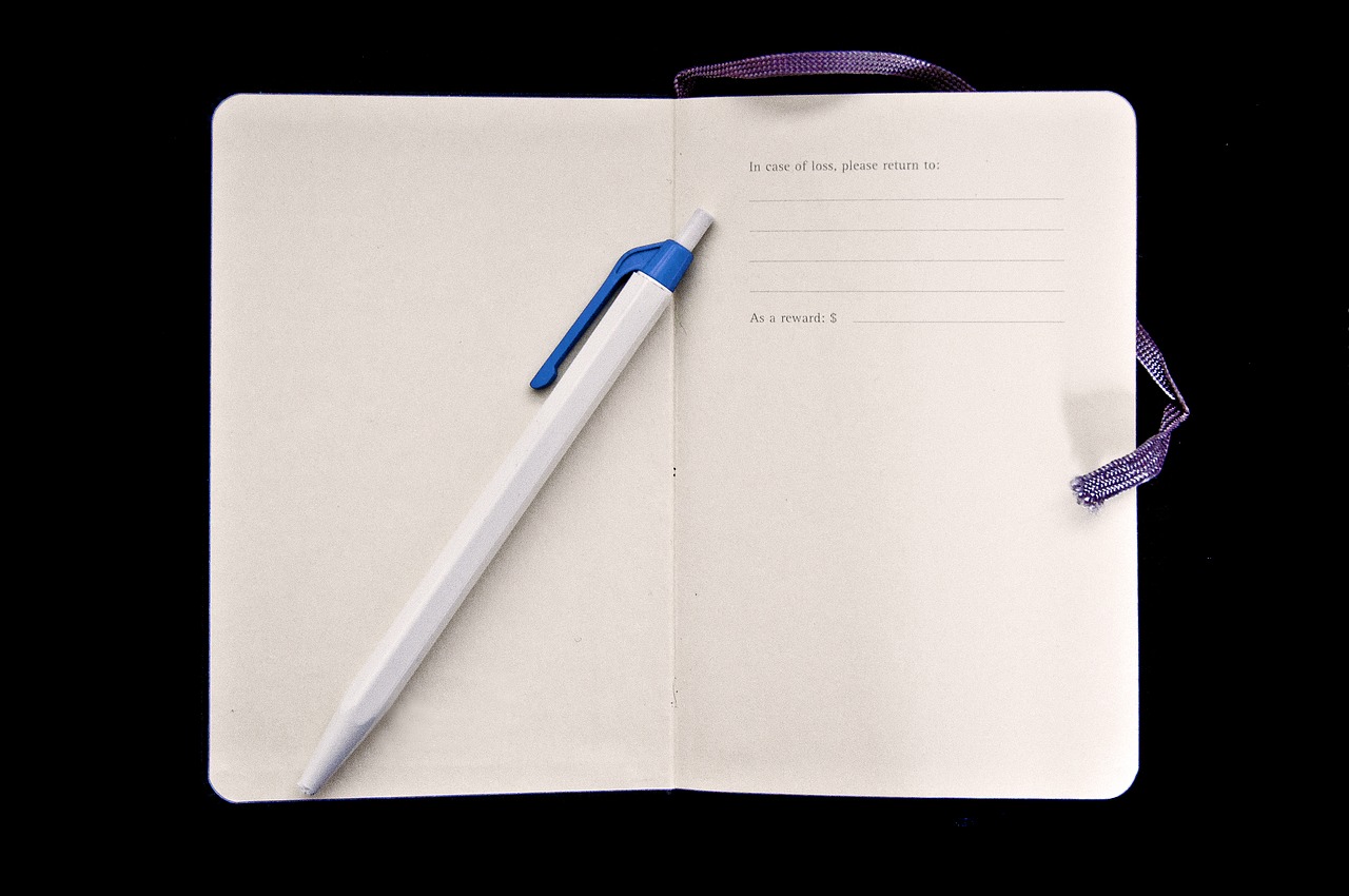 agenda  pen  finder's fee free photo