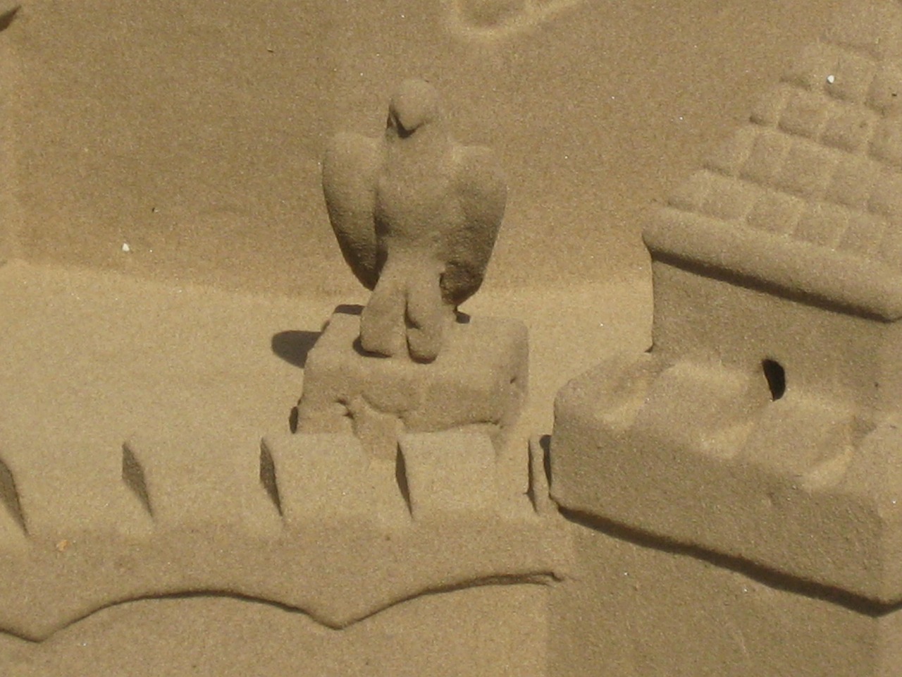 aguila sand castle free photo