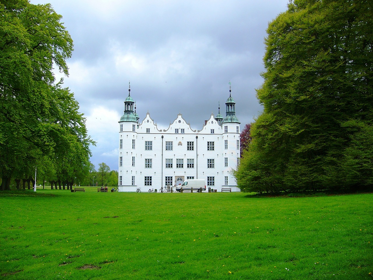 ahrensburg germany castle free photo