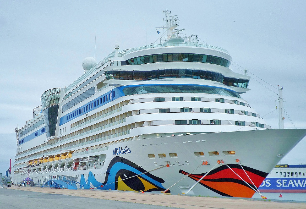 aida cruise ship aida bella free photo