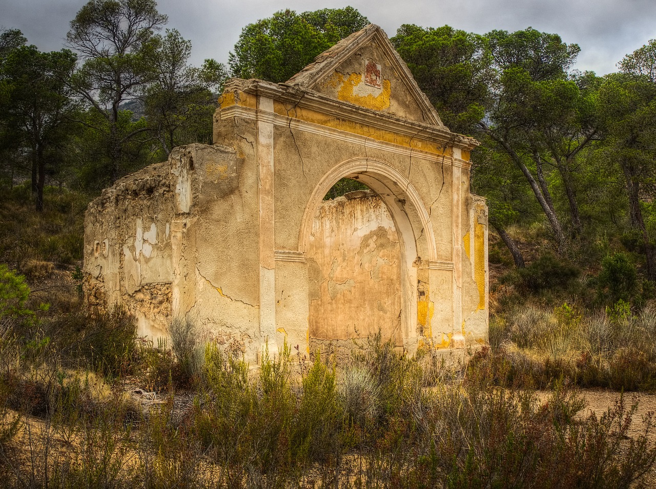 aigues spain summer free photo