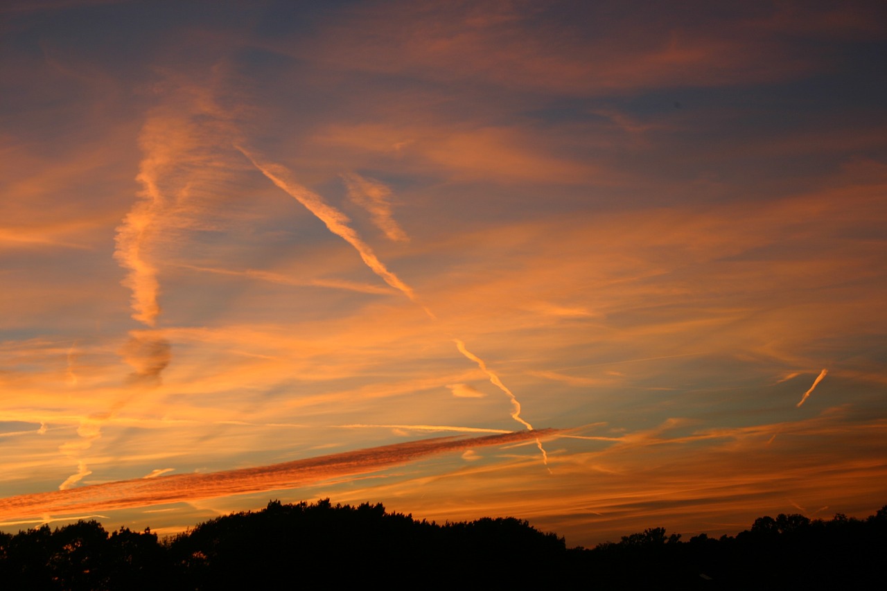 air trails sunset free photo