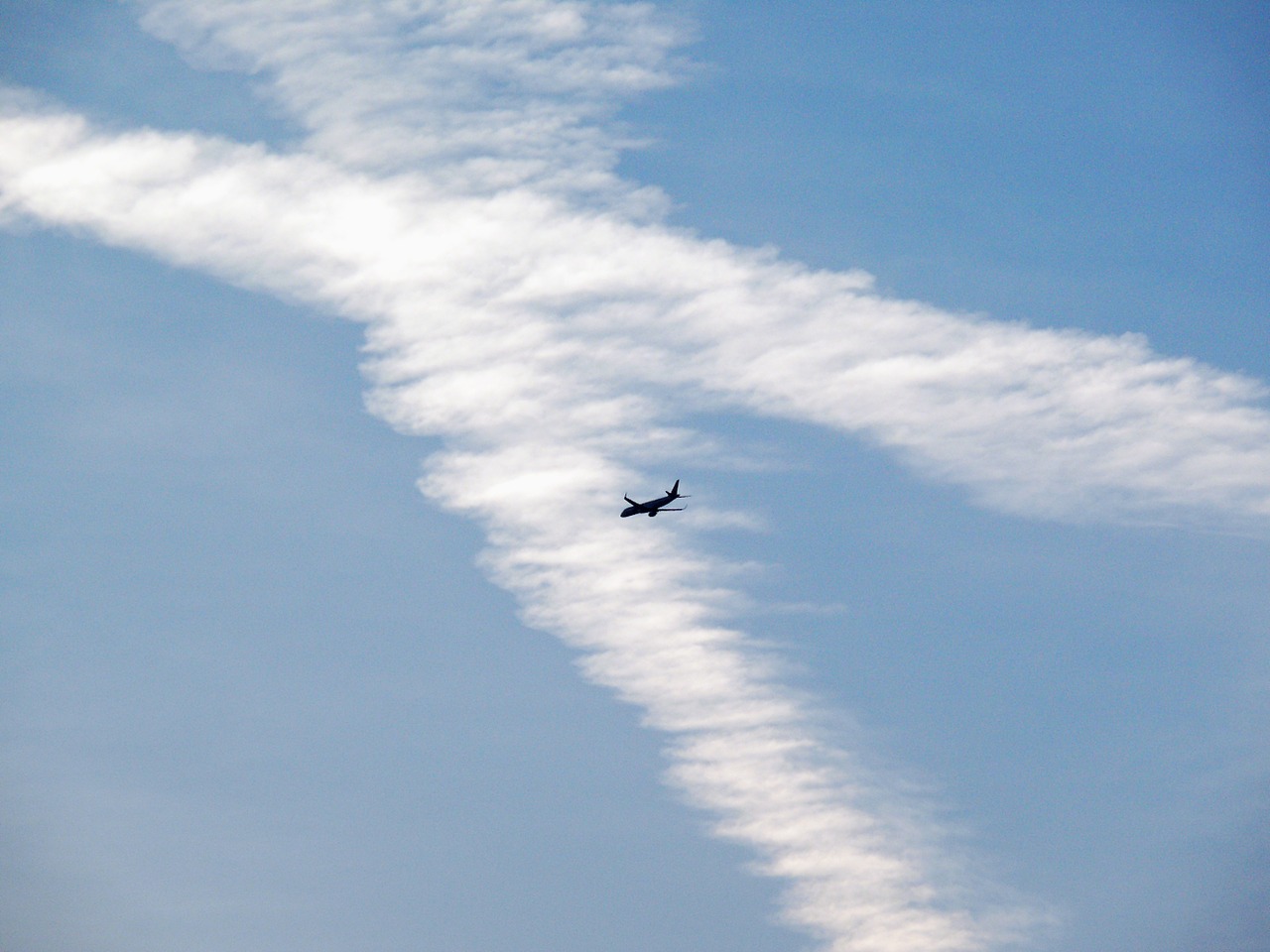 air clouds luftkreuz free photo