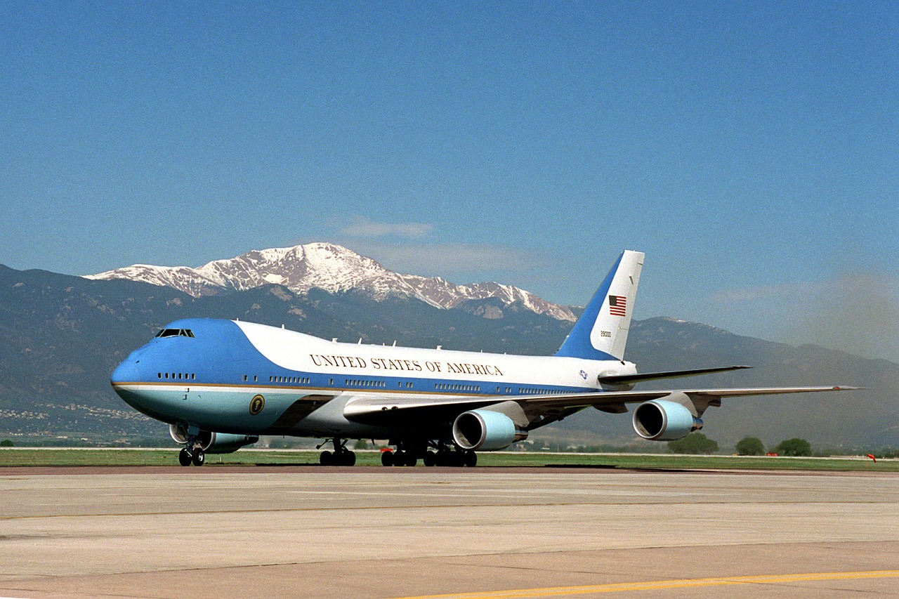 air force one airplane ground free photo