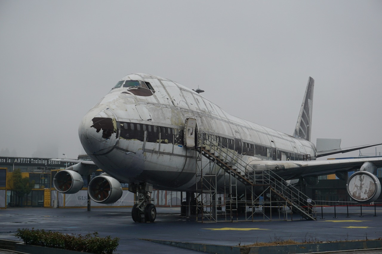 aircraft dilapidated post-apocalypse free photo