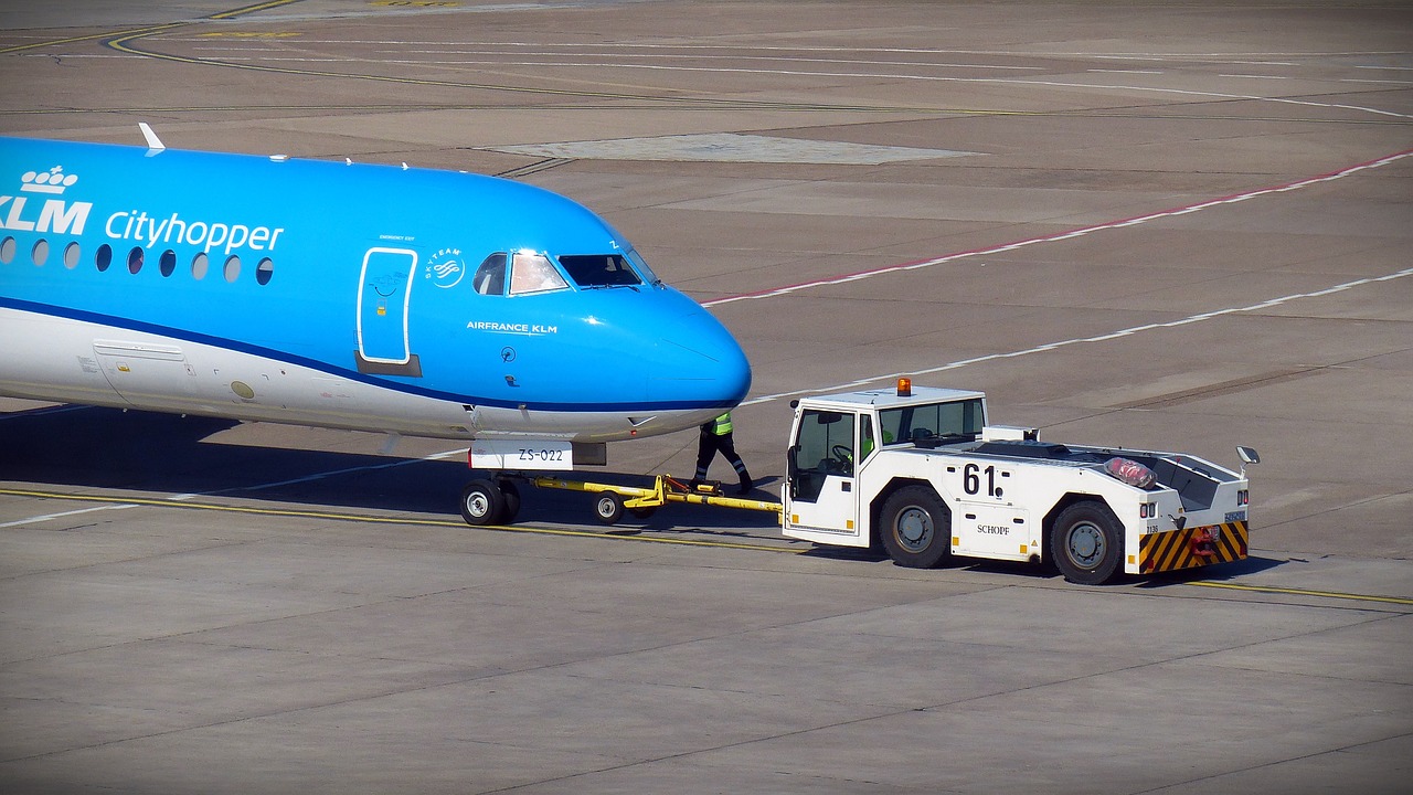 aircraft airport vehicle free photo