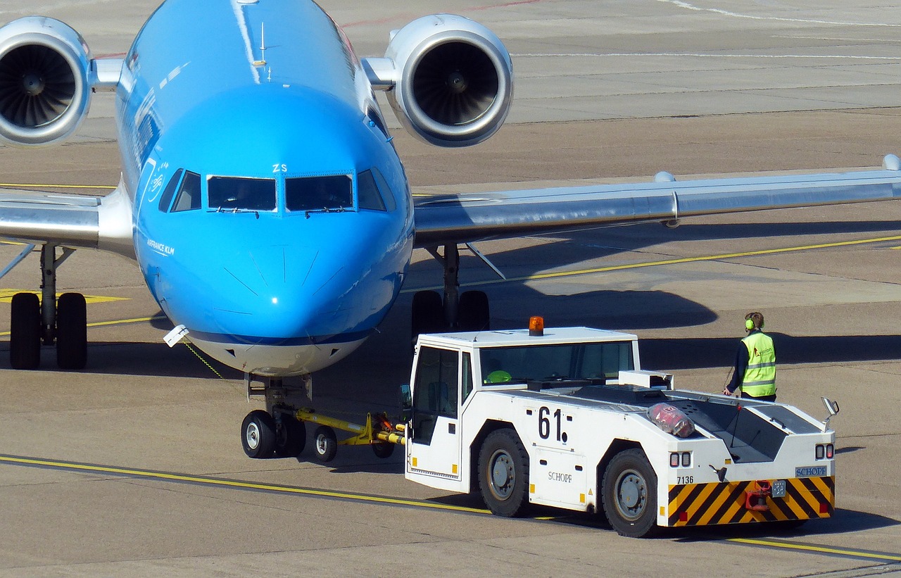 aircraft airport vehicle free photo