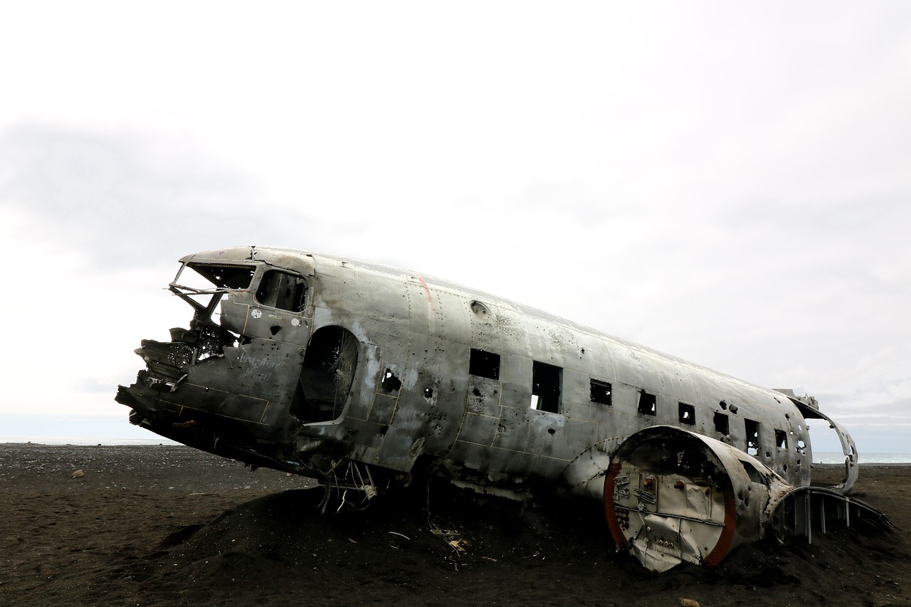 aircraft wreck crash landing free photo