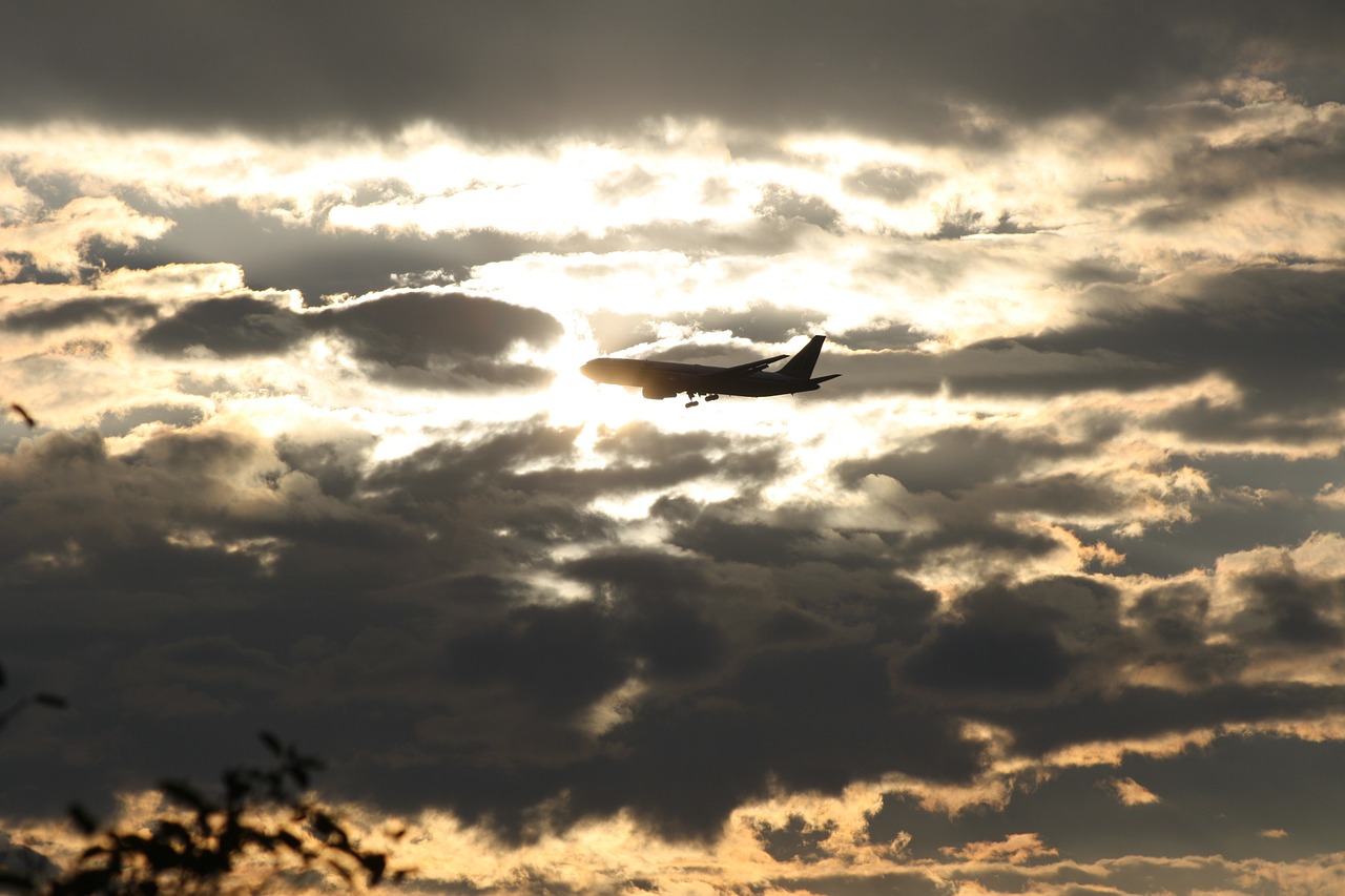 aircraft sun approach free photo
