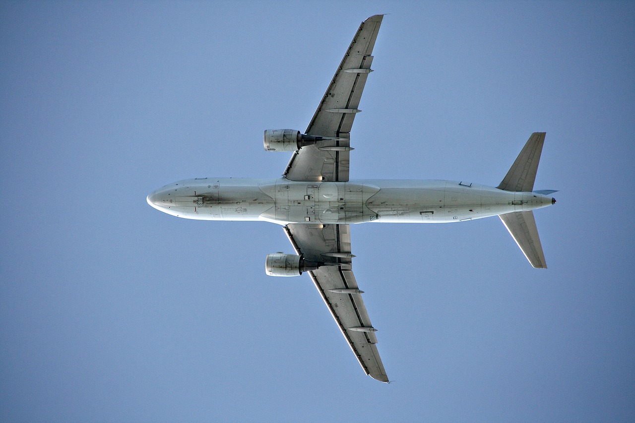 aircraft transport flight free photo