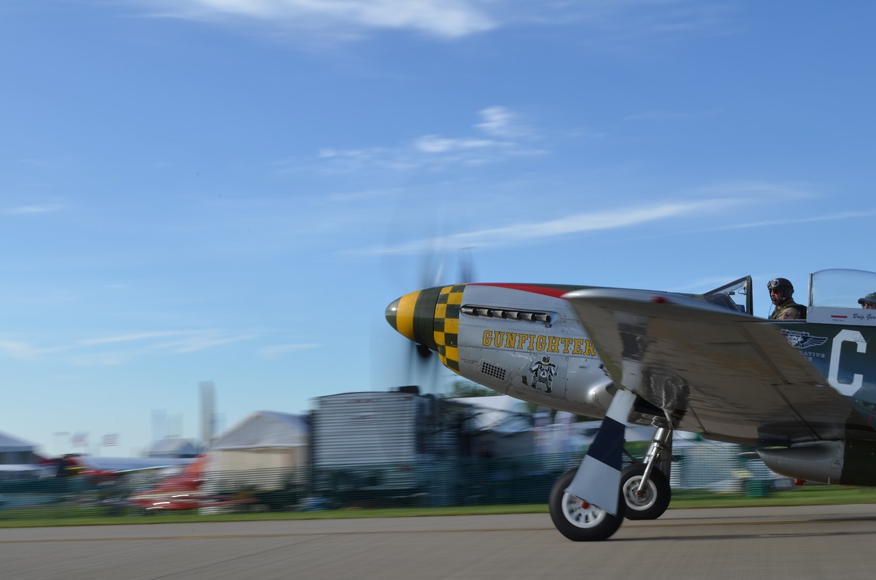 aircraft p51 fighter free photo