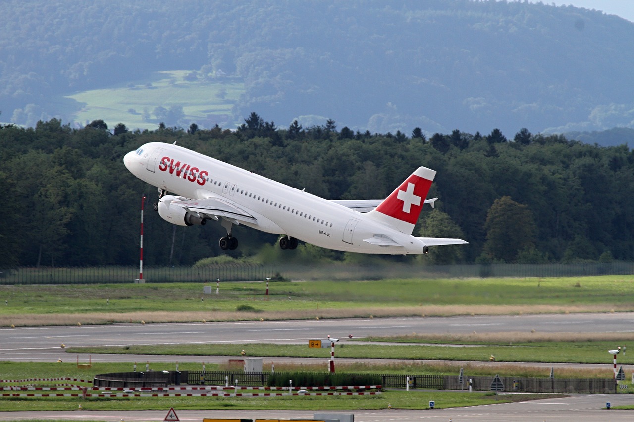aircraft swiss swiss airlines free photo