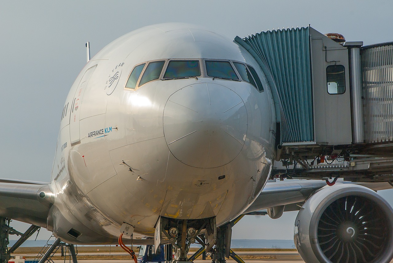 aircraft airport transport free photo