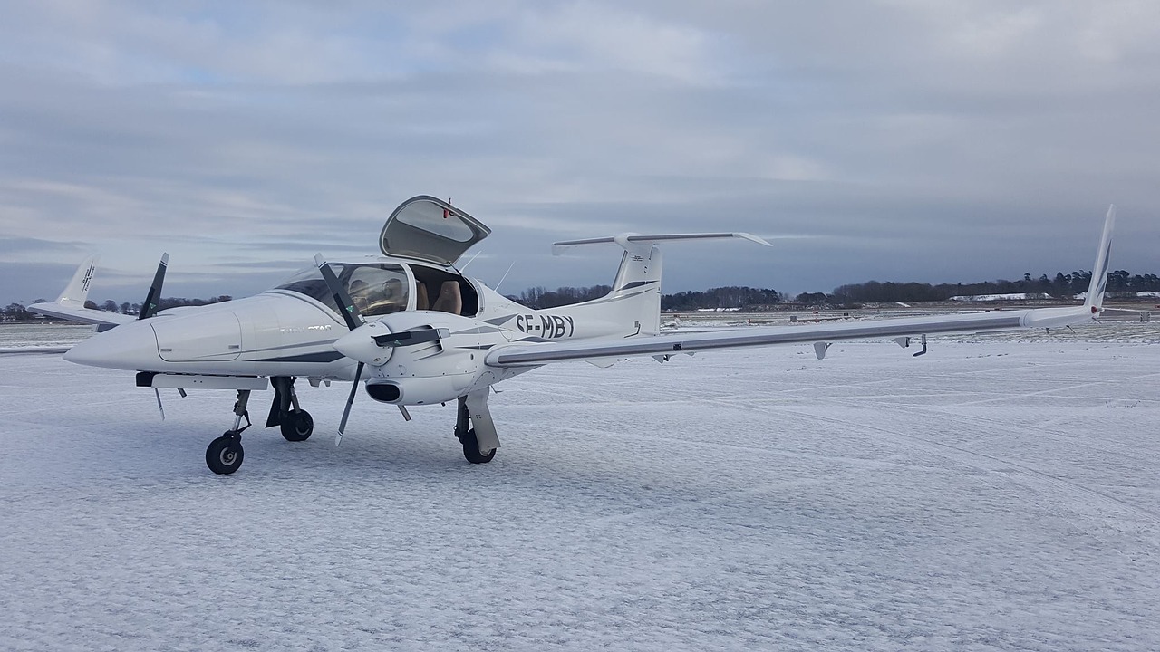 aircraft transport flight free photo