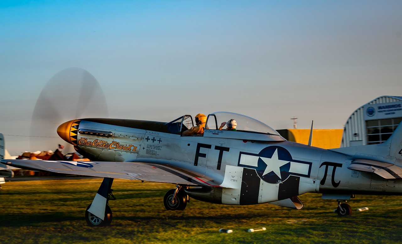 aircraft  wwii  airplane free photo