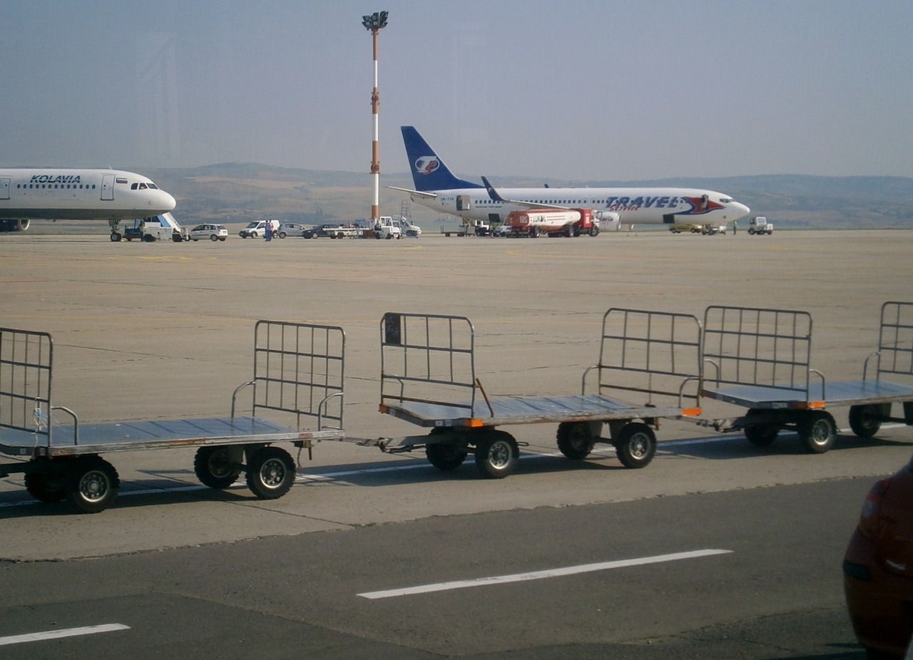 aircraft airport carts free photo