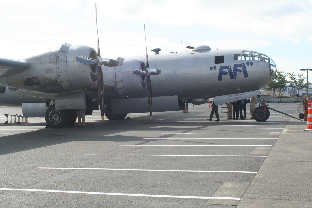 aircraft ww-ii b-29 free photo