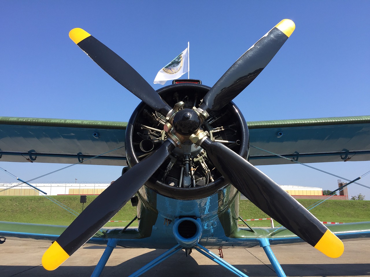 aircraft propeller fly free photo