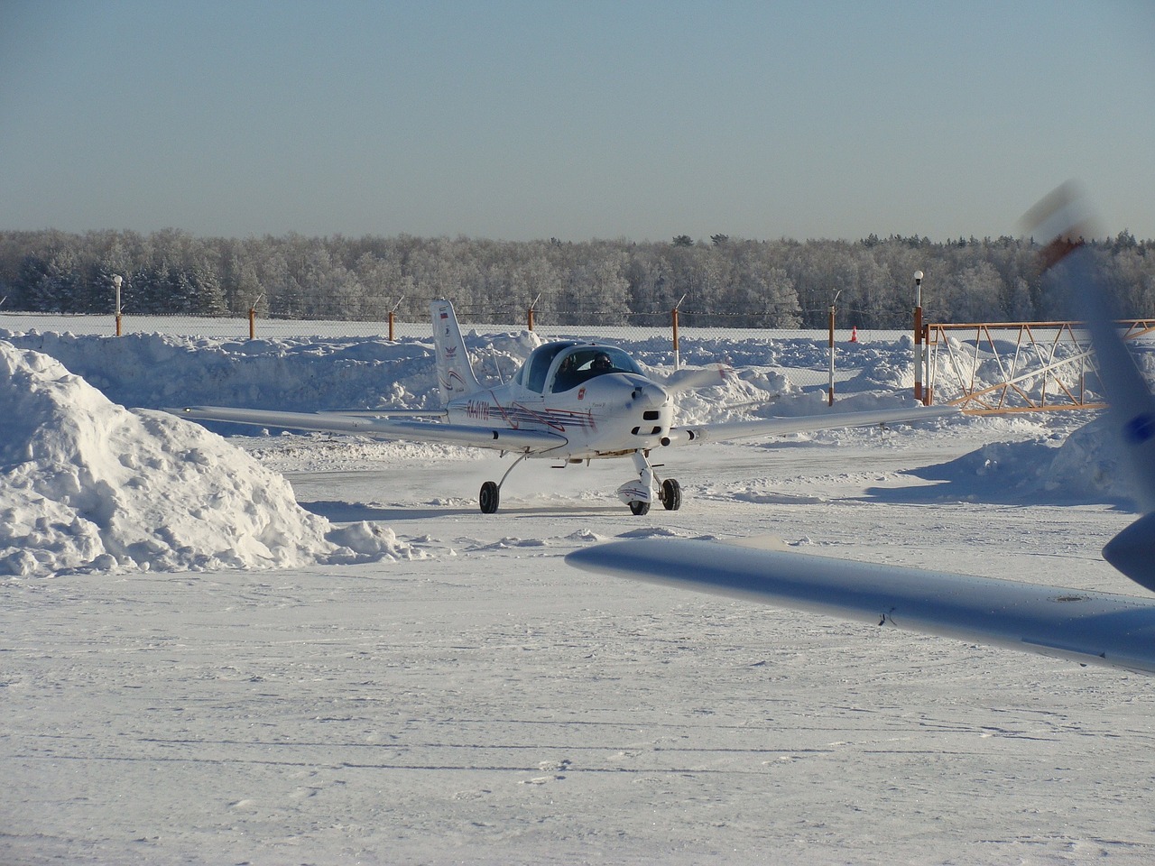 aircraft winter moscow region free photo