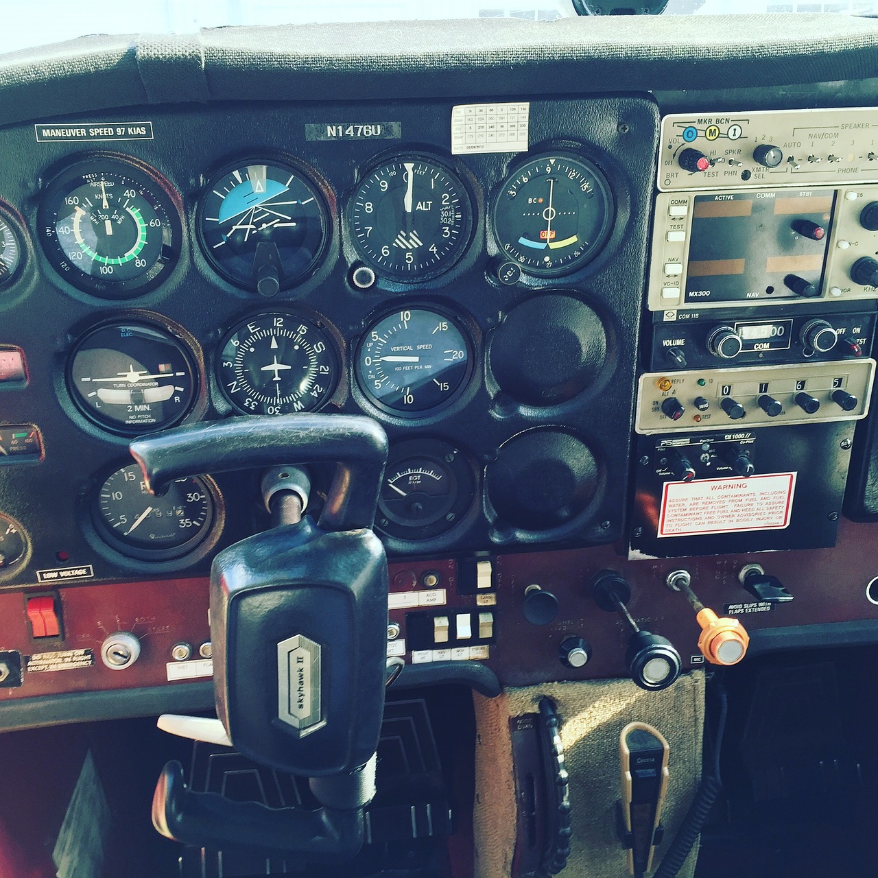 airplane cockpit sedans free photo
