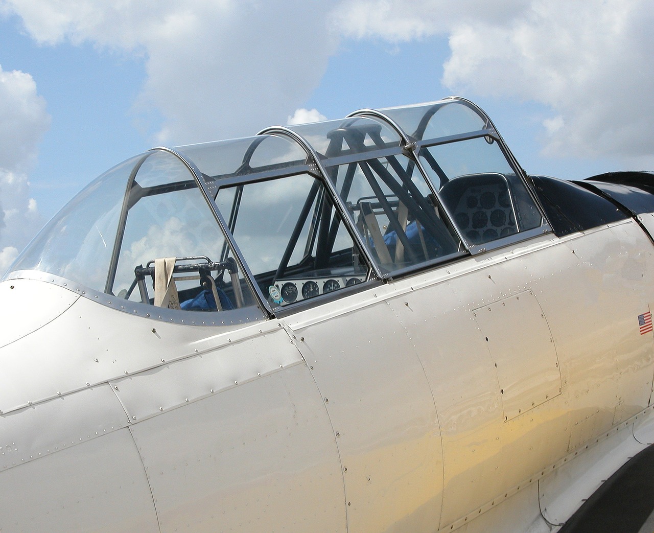 airplane cockpit flight free photo