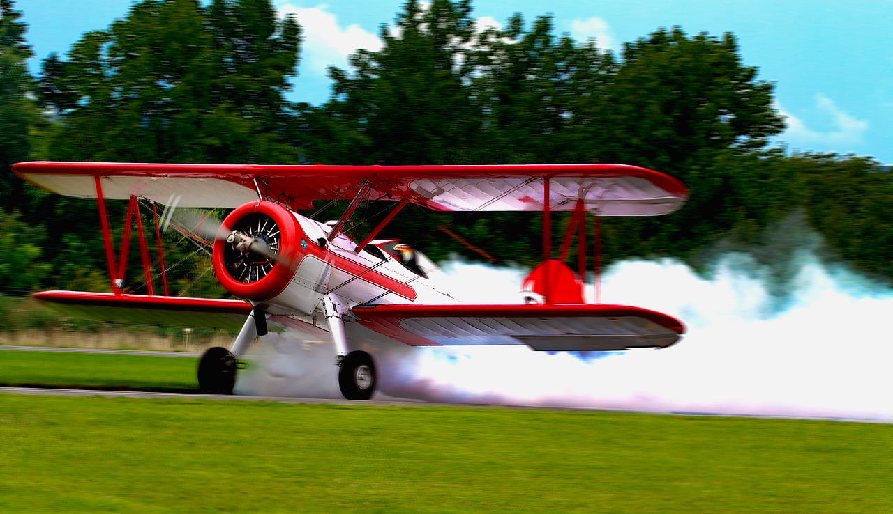 airplane  aviation  smoke free photo