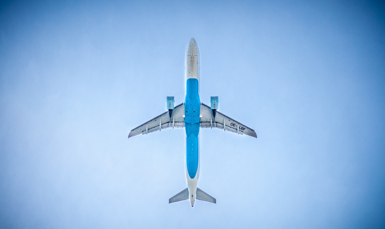 airplane aircraft take off free photo