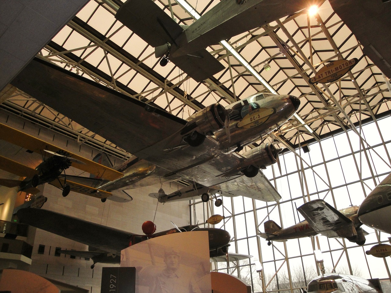 airplanes smithsonian aircraft free photo