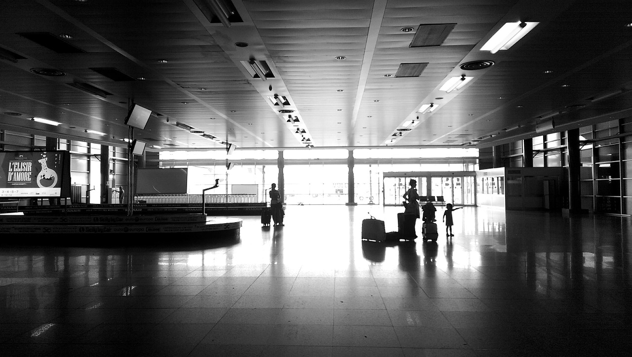airport white black sardinia free photo
