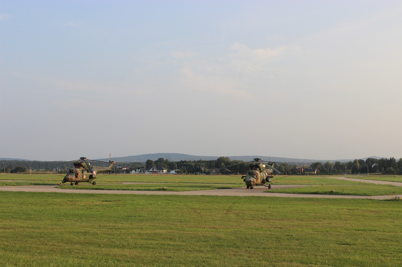 airport  helicopter  flying free photo