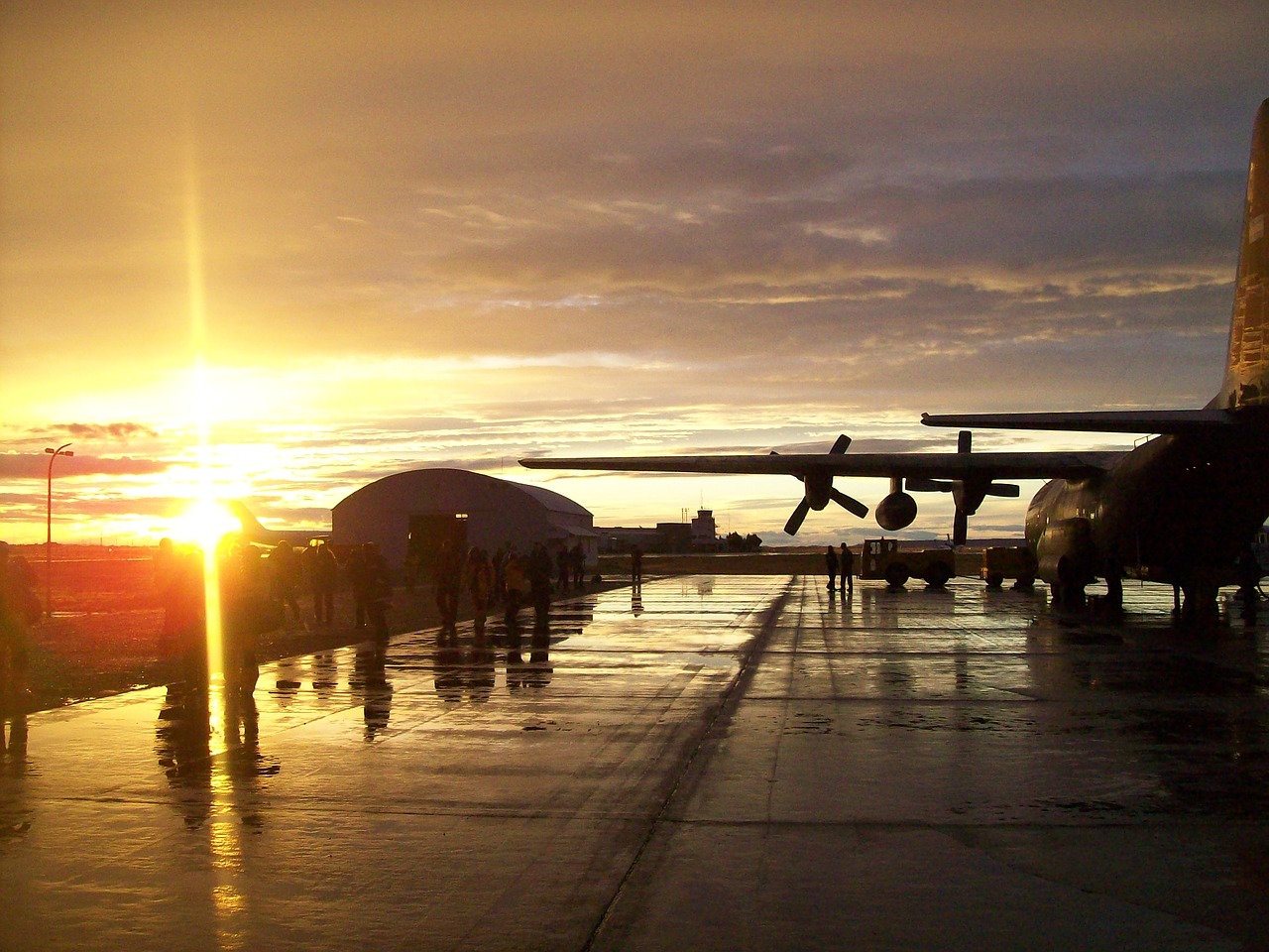 airport  hercules  sunset free photo