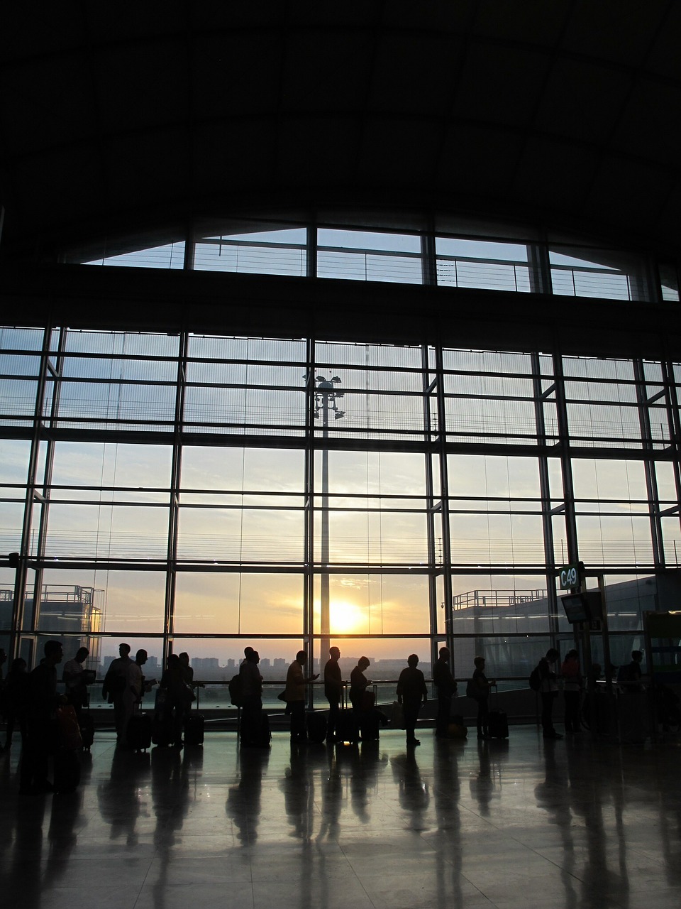 airport people travel free photo