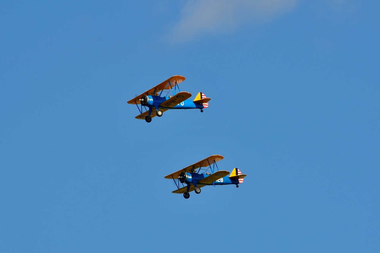 airshow biplane stearman free photo