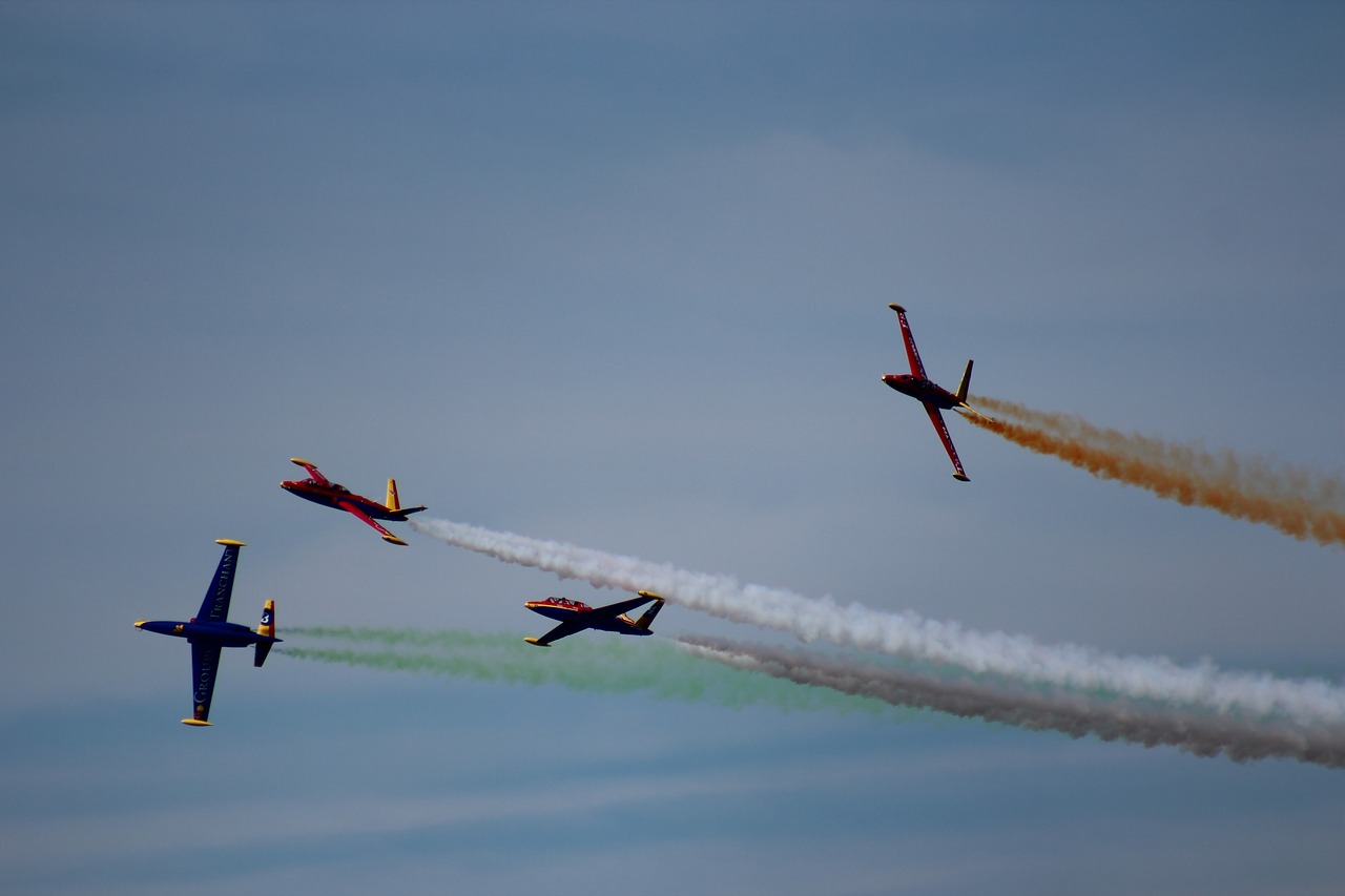 airshow formation sky free photo
