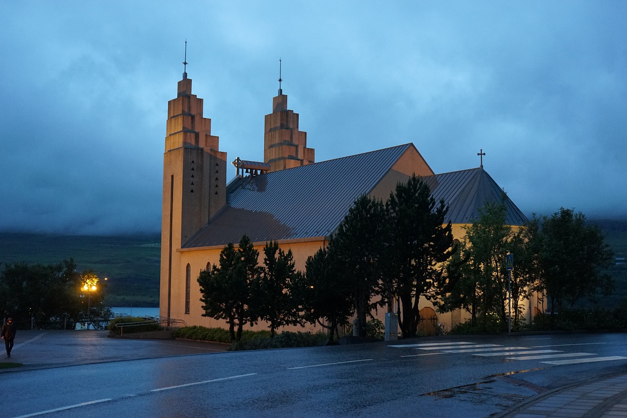 akureyri church iceland free photo