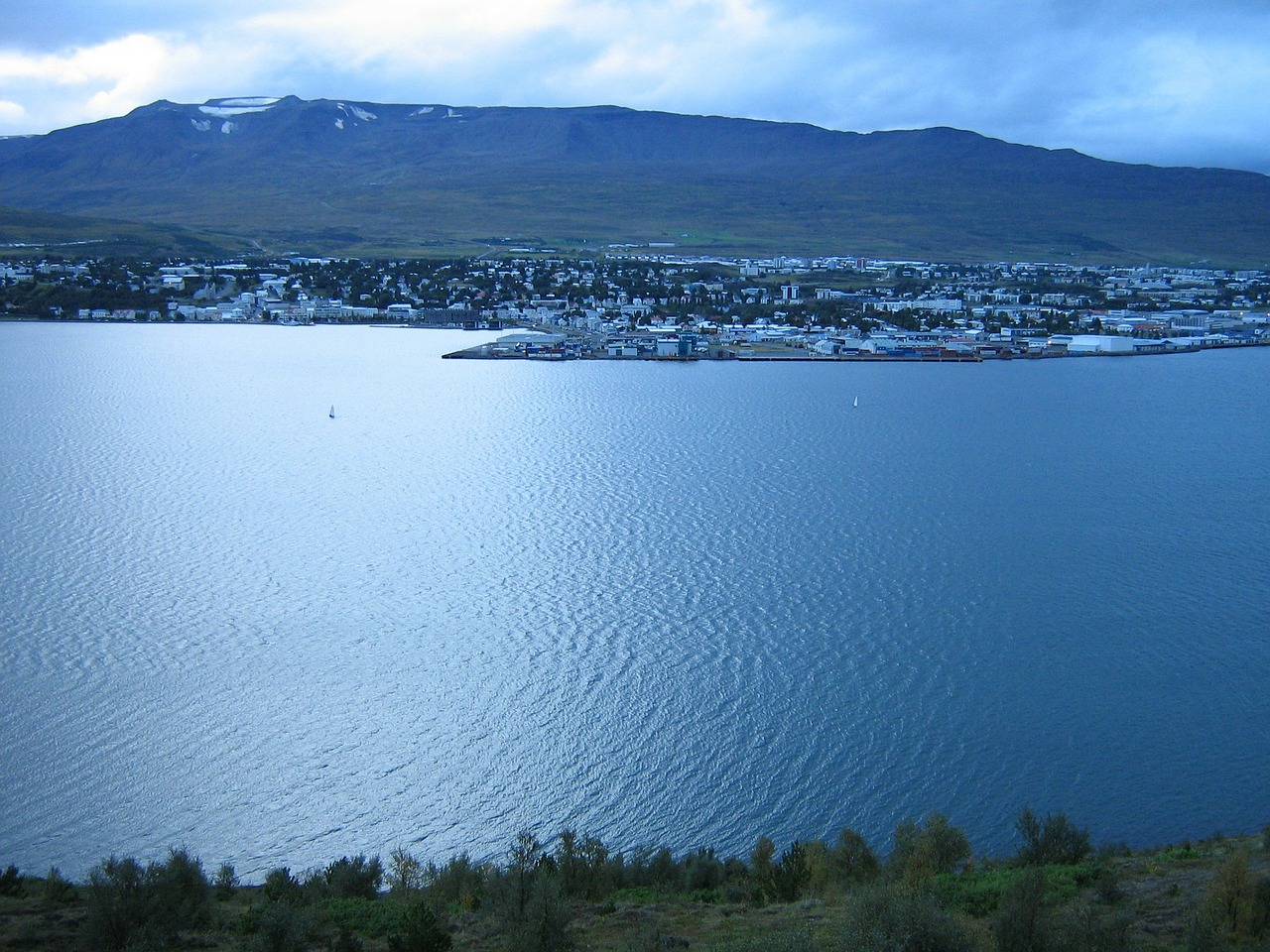 akureyri iceland town free photo
