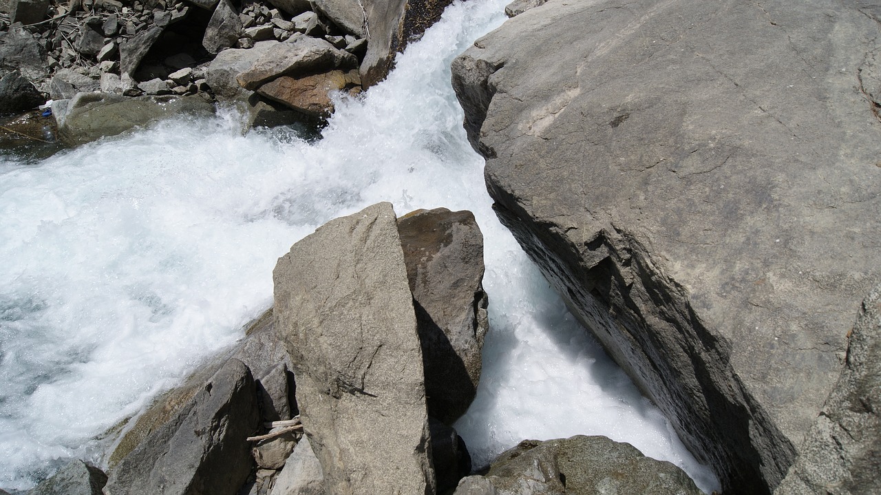 alborz karaj river free photo