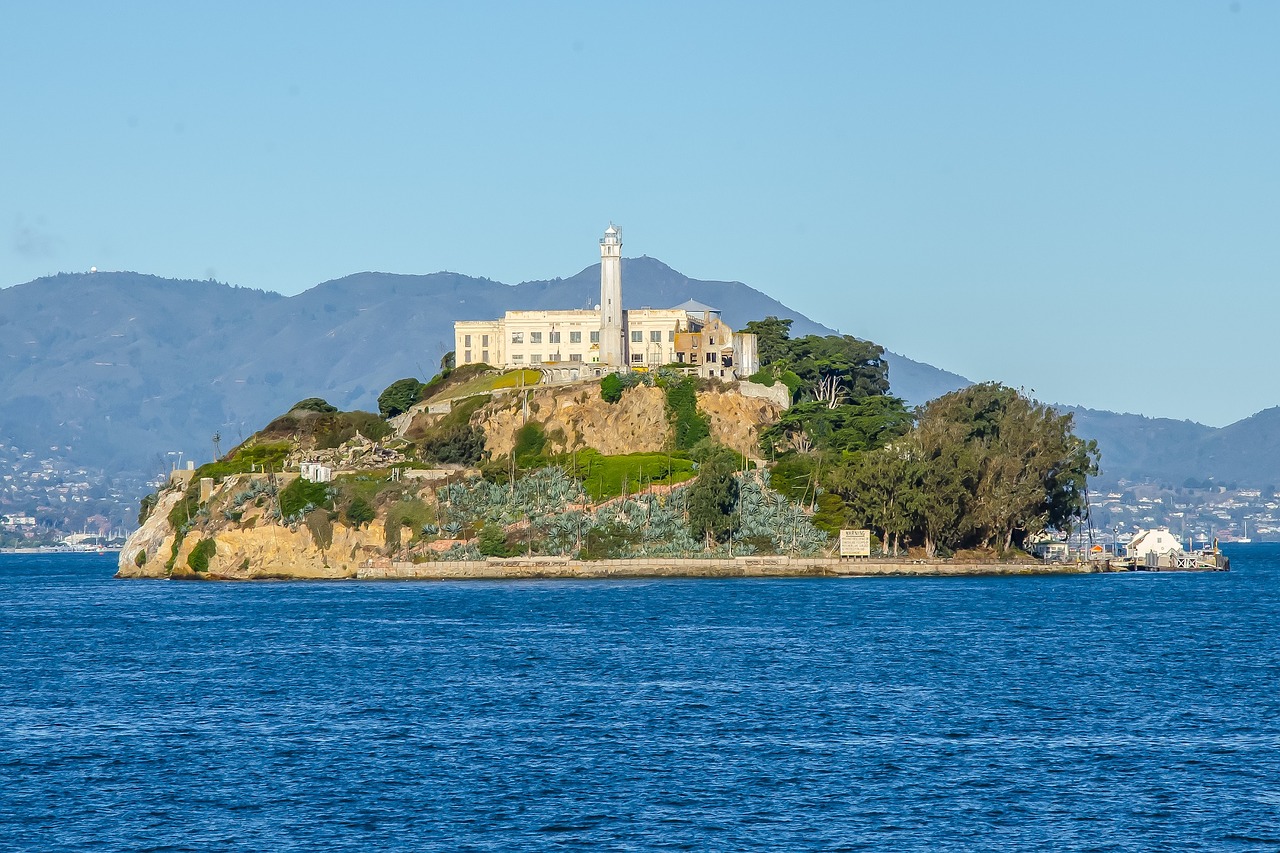 alcatraz island prison free photo