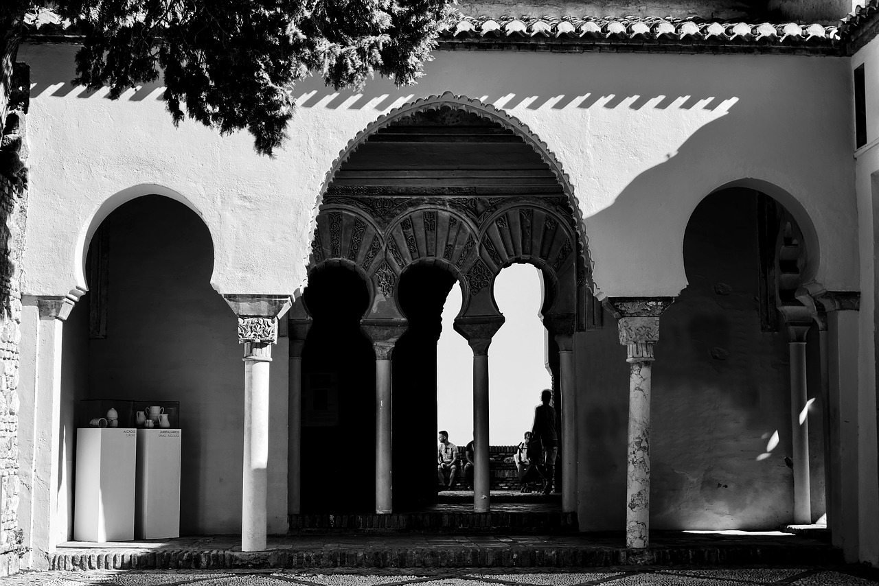 alcazaba arabic arches free photo