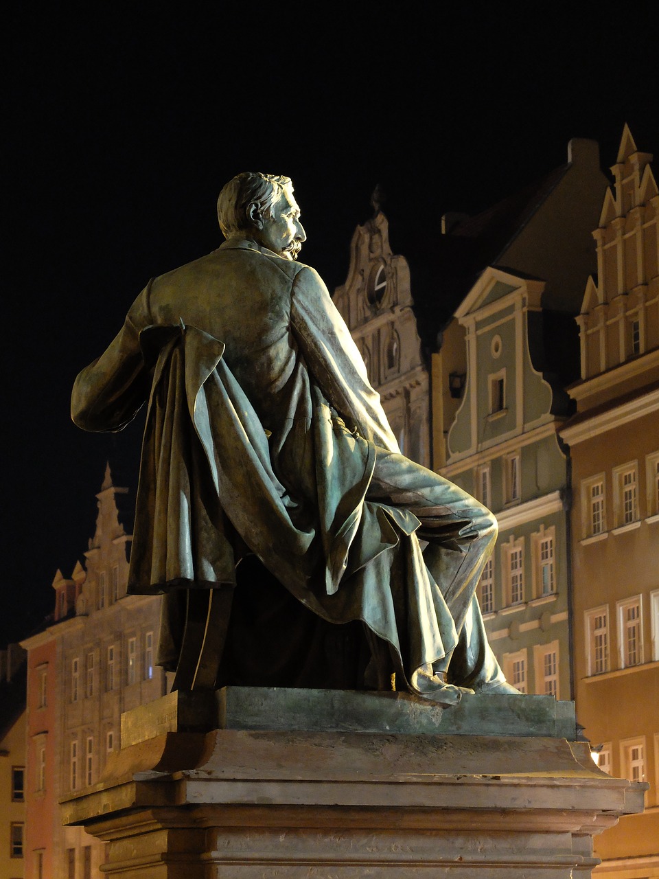 alexander fredo monument wroclaw free photo