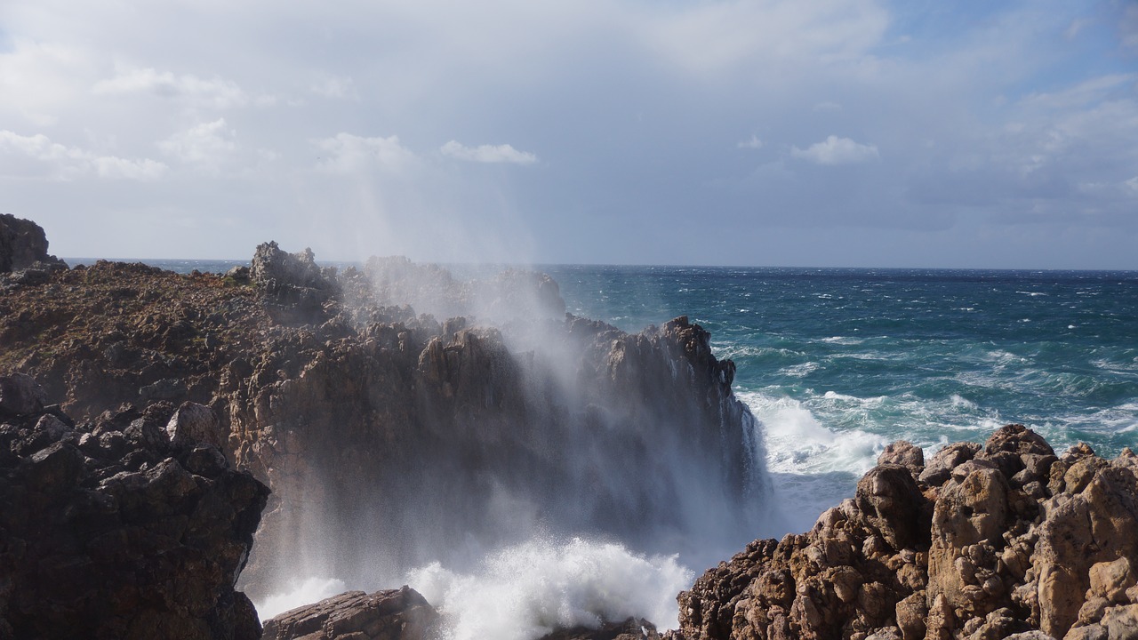 algarve coast wave free photo